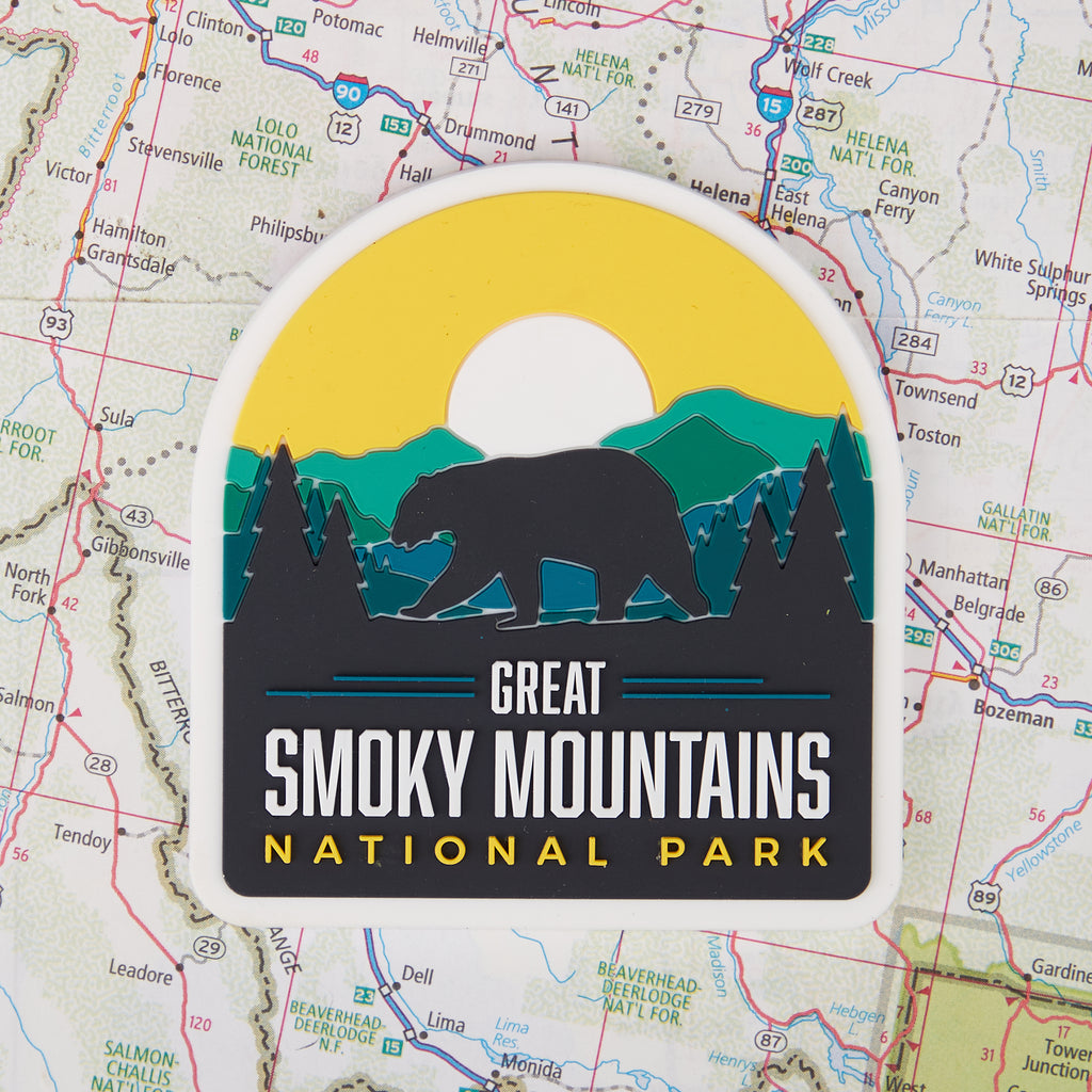 Great Smoky Mountains Fridge Magnet on a map background