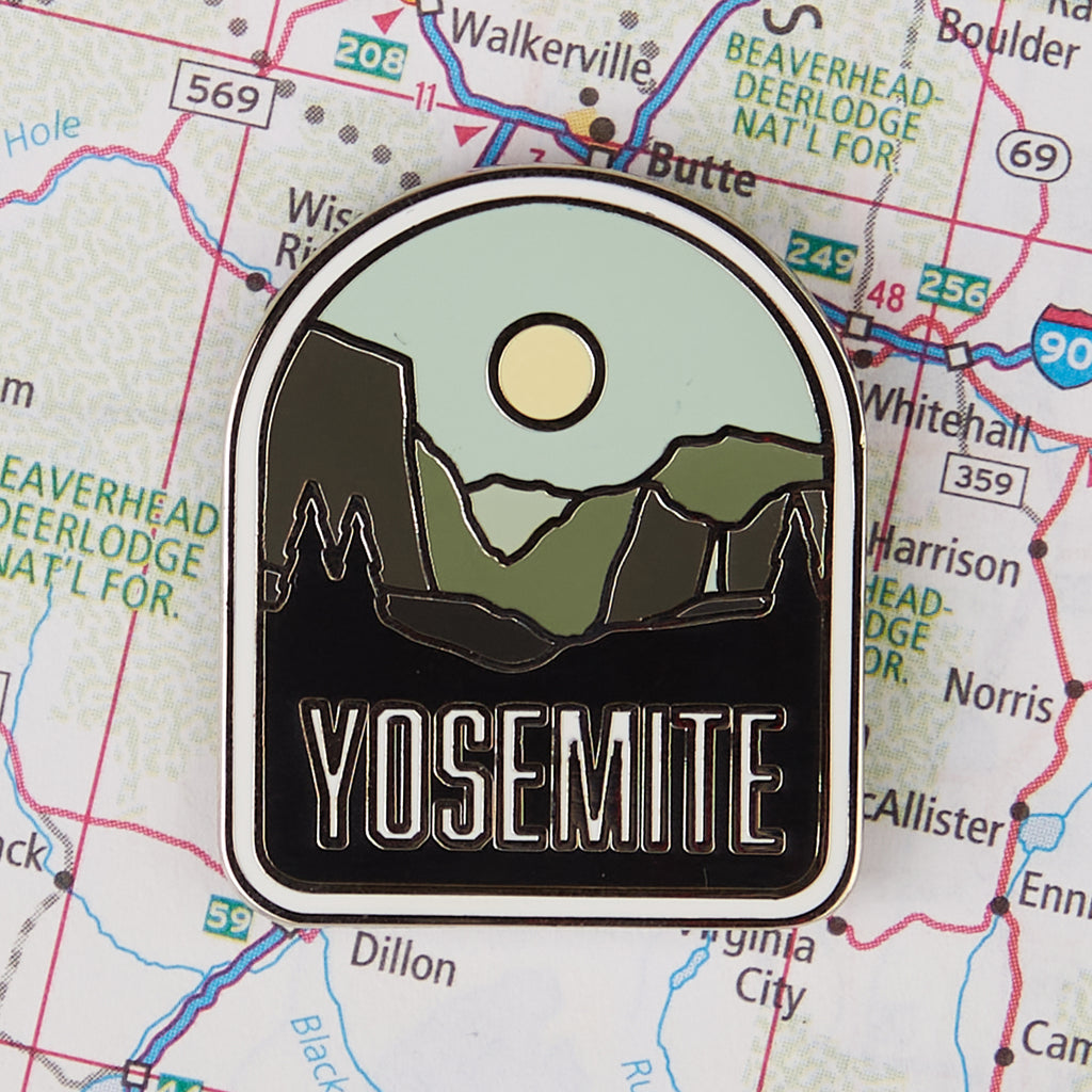 Yosemite pin on a map background